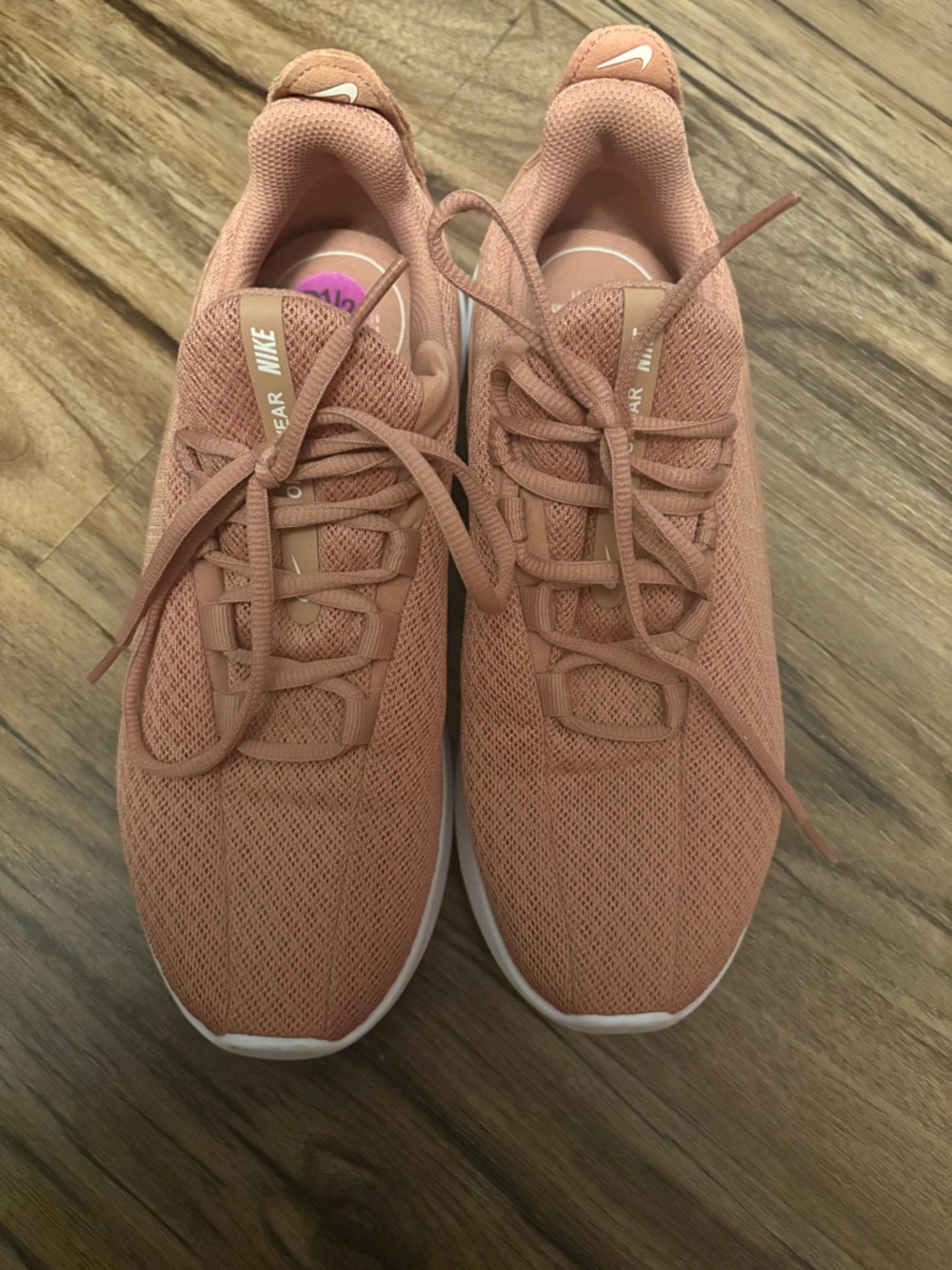 Nike Women’s Peach Knit Athletic Sneakers